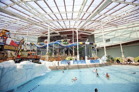 Aquatopia Indoor Waterpark - Vector Foiltec create.success.