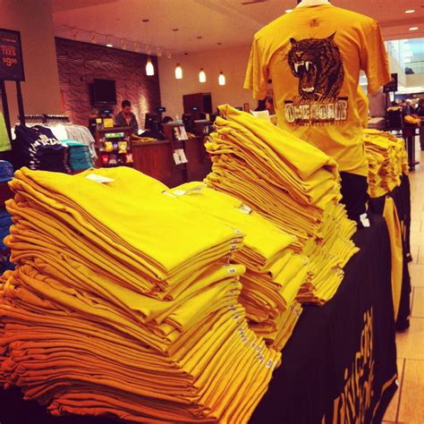 #Mizzou Homecoming T-Shirts! | Mizzou, Miz, Women