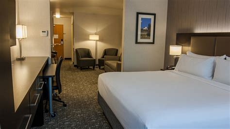 HOLIDAY INN EXPRESS & SUITES CHENEY, AN IHG HOTEL $118 ($̶1̶3̶4̶ ...