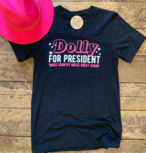 Dolly For President Graphic Tee | The Buckeye Charm