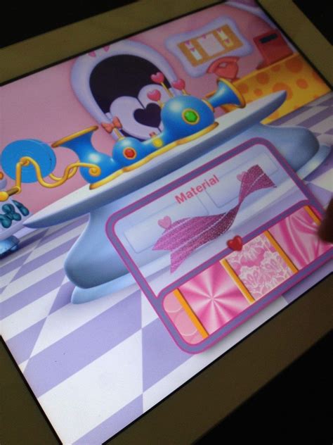 A Fancy Girl Must - Review of Minnie's Bow Maker App