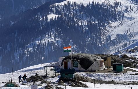 Gulmarg Ski Resort Pics after snowfall