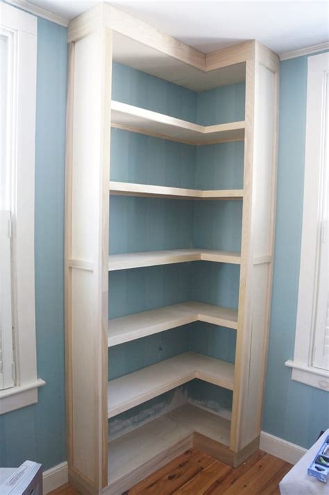 Diy corner bookcase plans