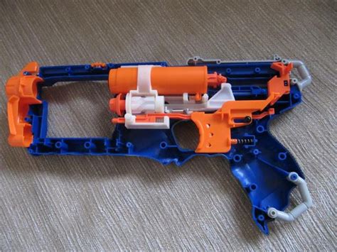 StudioYale: Nerf Strongarm Review (5)