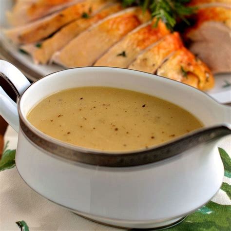 The Best Turkey Gravy in 2020 | Best turkey gravy, Easy gravy recipe ...