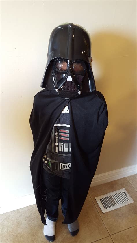 Darth Vader Star Wars Costume Kit Review