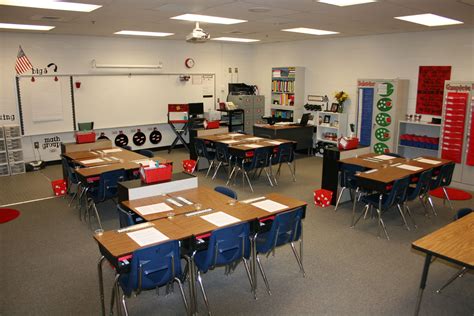 my second classroom reveal | Classroom seating arrangements, Desk ...