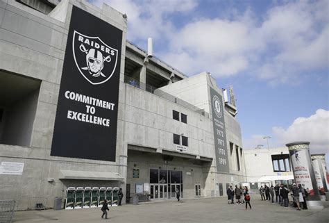 Want Raiders season tickets? Fly to Oakland or wait awhile | Raiders ...