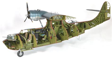 BoweModels: HPH Models 1/32 PBY-5A Catalina (Cutaway)