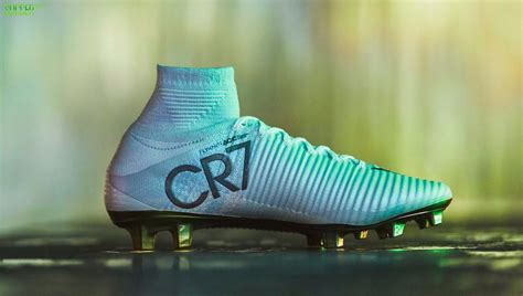 Closer Look at the Nike Mercurial Superfly CR7 Vitórias : Football Boots : Soccer Bible - Nike ...