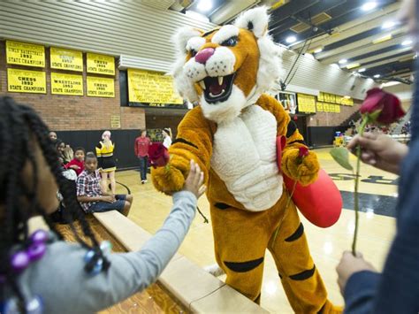 Former Gilbert Tiger Navey Baker tries sports mascots' anonymous side