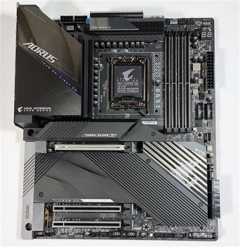 GIGABYTE Z690 Aorus Master (DDR5) - The Intel Z690 Motherboard Overview (DDR5): Over 50+ New Models