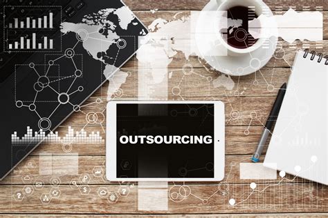 7 Outsourcing Trends You Should Keep an Eye on in 2020 - StrategyDriven