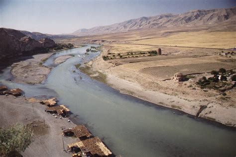 Tigris river | River, Natural landmarks, Mesopotamia