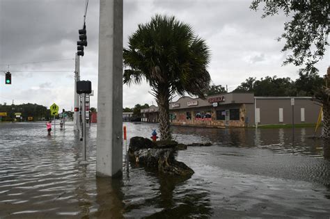 Hurricane Idalia Damage Caught on Social Media in Florida ...