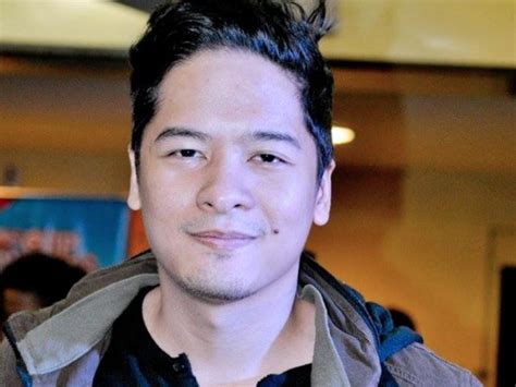 Actor Alex Vincent Medina survives car accident in Quirino Highway | Showbiz News | GMA ...