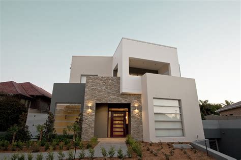 House Facades: TwoStory House with Rough Stone Facade \u2013 House M ...