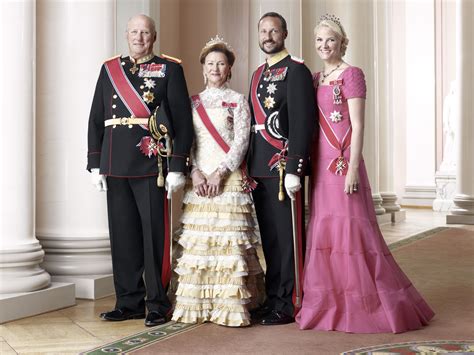 Tv Program About Norwegian Royal Family | Royal family, Royal fashion ...