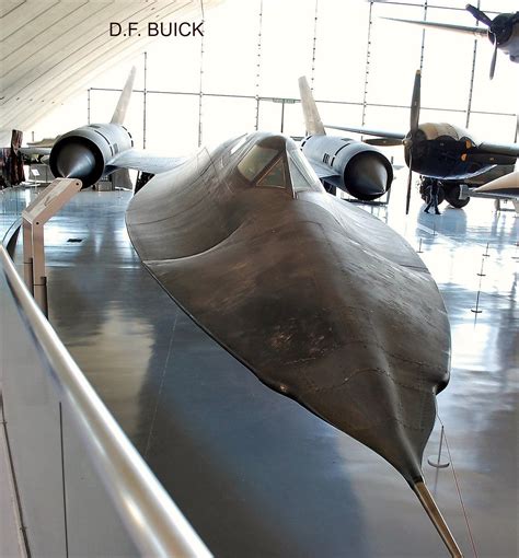 LOCKHEED SR-71 BLACKBIRD AIRCRAFT | DUXFORD MUSEUM | Douglas buick | Flickr