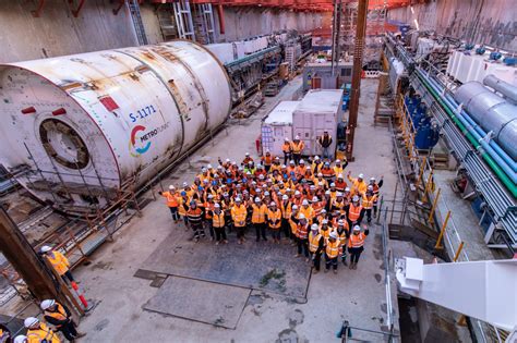 Melbourne Metro Tunnel TBM set to start tunnelling this week | Ground ...