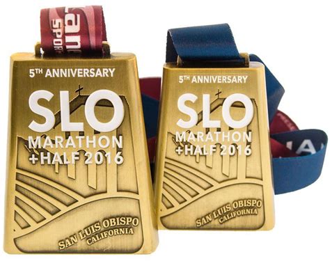 45th Marine Corps Marathon Medal Honors Iconic Moment in American History