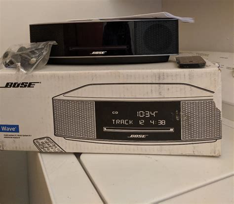 Selling a BOSE Radio/CD player | The Fedora Lounge