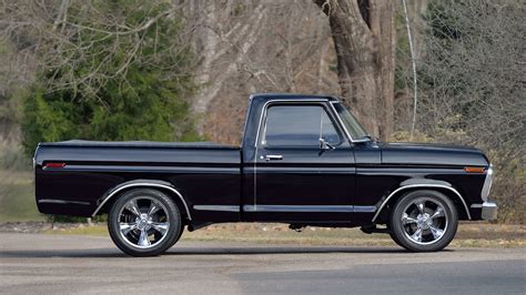 1973 Ford F100 Black