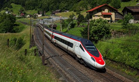 World's fastest high-speed trains in commercial operation in 2021