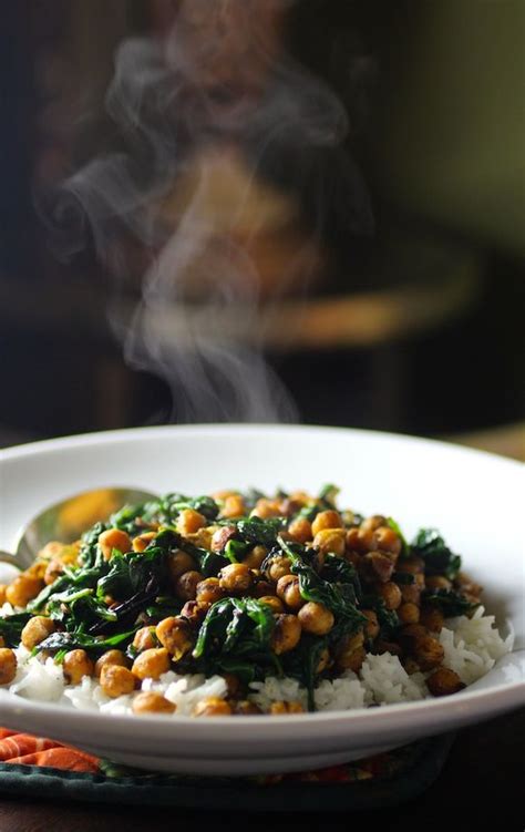 Spinach & Chickpeas in a Bengali Mustard Sauce - Taste With The Eyes | Vegetarian dishes, Whole ...