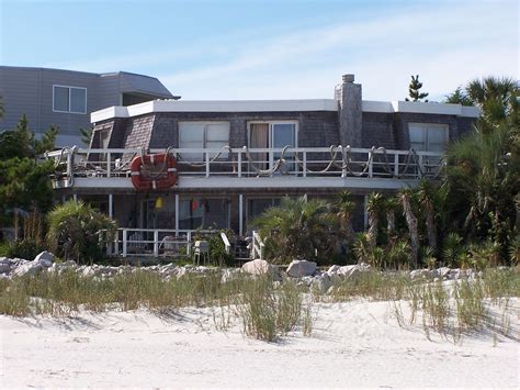 Beach house | House styles, Myrtle beach, Beach