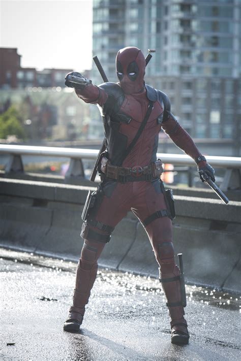 'Deadpool' (2016) Promotional Photo - Deadpool (2016) Photo (39178350 ...