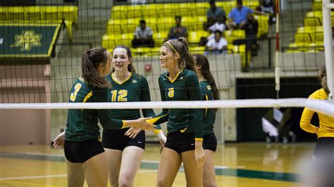 ARKANSAS TECH VOLLEYBALL TRAVELS TO ARKADELPHIA THURSDAY - Arkansas Tech University Athletics