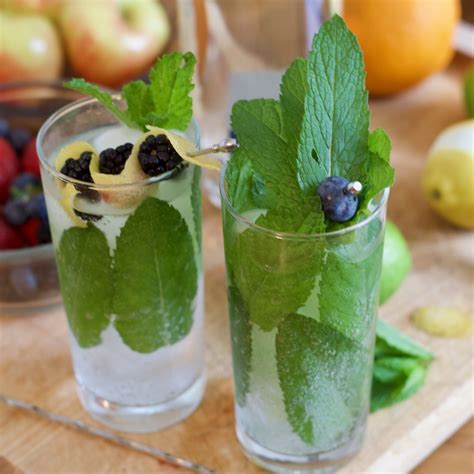 How to Garnish Your Gin Cocktail - First Order Gin