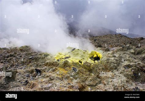 Gunung Papandayan Crater, Garut, West Java, Indonesia Stock Photo - Alamy