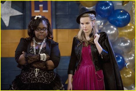 Raven Goodwin Fans!: Good Luck Charlie Photos