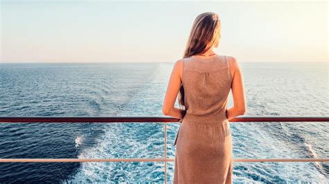 Cruising Solo: 5 Tips For Solo Cruise Travelers