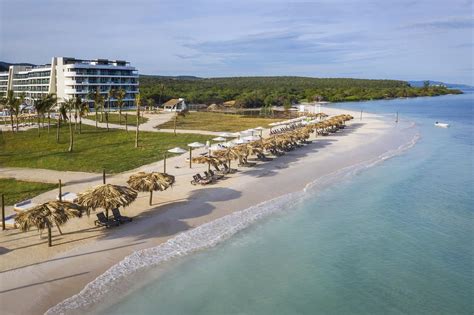 Ocean Coral Spring Resort - All inclusive