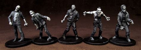 Carmen's Fun Painty Time: Zombicide zombie painting