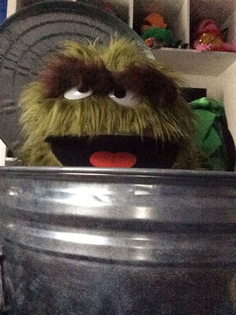 8 best Oscar the Grouch replica puppet images on Pinterest | Hand ...