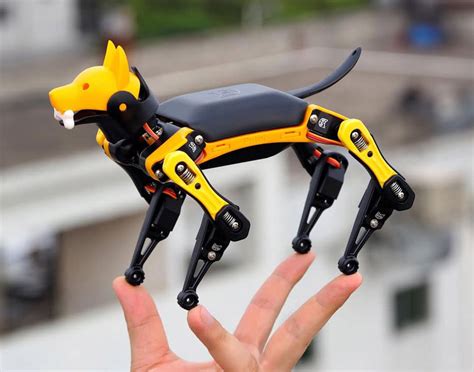 First Look at Petoi Bittle, a Programmable Palm-Sized Robot Dog - TechEBlog