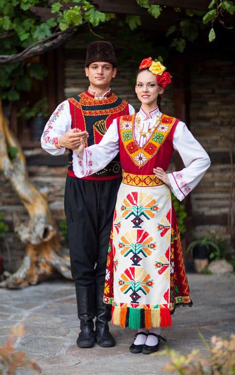 Bulgarian Folk Costumes & Traditional Dress