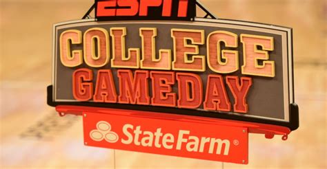 ESPN College GameDay Basketball Closes Month at Kentucky - ESPN Press ...