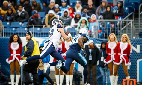 Watch Cooper Kupp make a spectacular TD catch to give Rams the lead