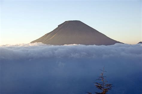 AsiaPhotoStock, sikunir volcano