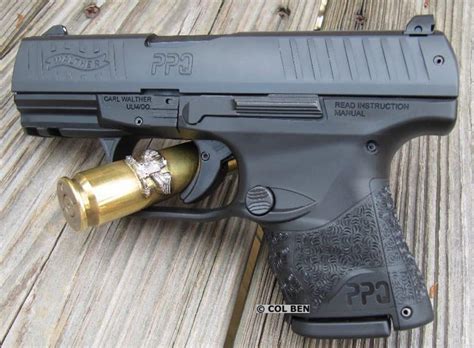 Walther PPQ M2 Sub-Compact Review [HANDS-ON] - USA Carry