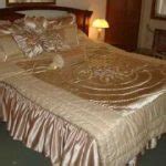 Silk Bed Sheet Designs: Opulent and Luxurious Bedding Choices for Your ...