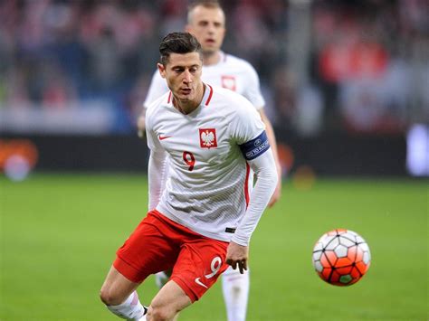 EURO » News » Lewandowski leads Poland squad for Euro 2016