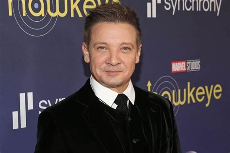 Jeremy Renner Health Update: Does He Have Cancer? Facts You Should Know About The Actor ...