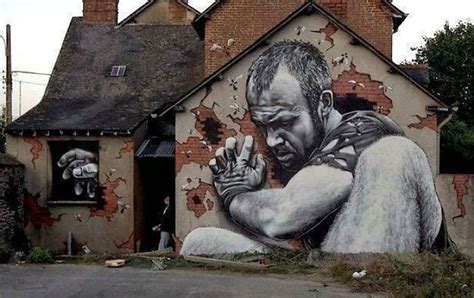 24 Pieces Of Street Art That Creatively Play With Their Surroundings