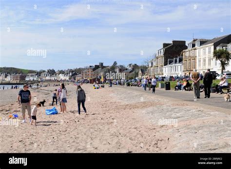 Seafront beach in Millport on the Isle of Cumbrae, Scotland, UK, Europe Stock Photo - Alamy